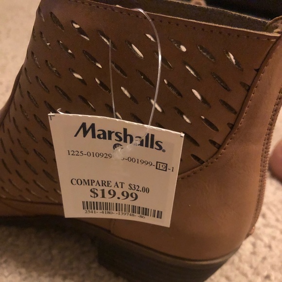 Tan Ankle Boots - Picture 3 of 4